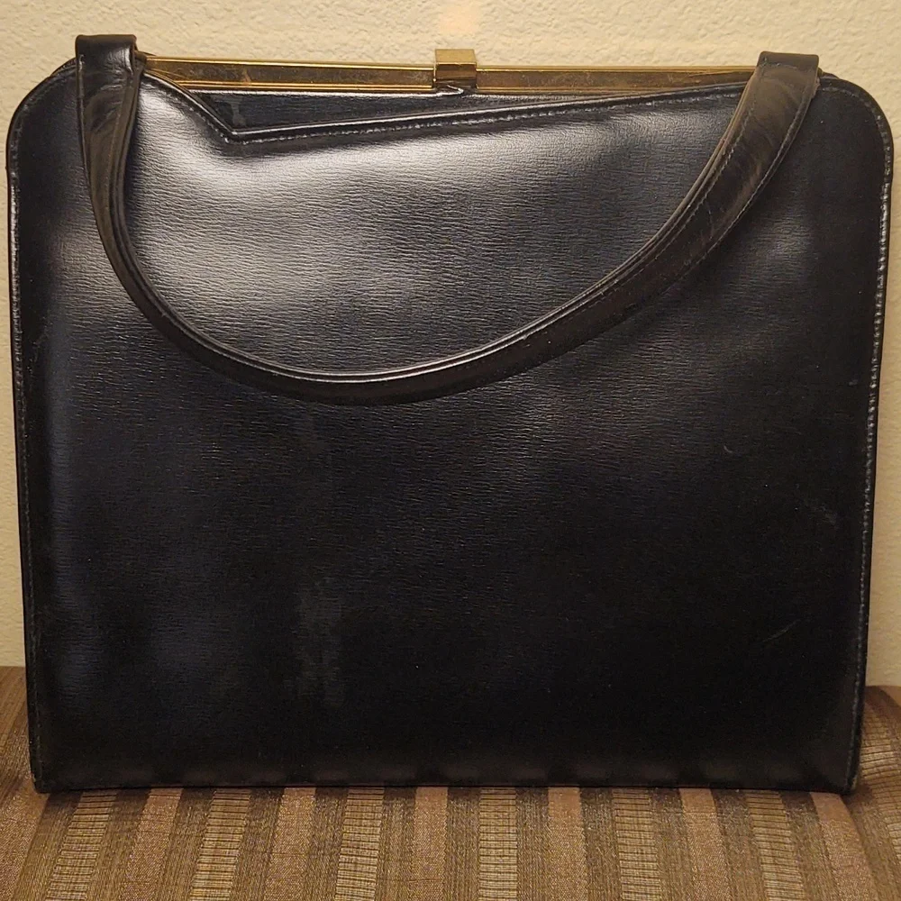 Caprice Vintage 1960s Women's Black Purse